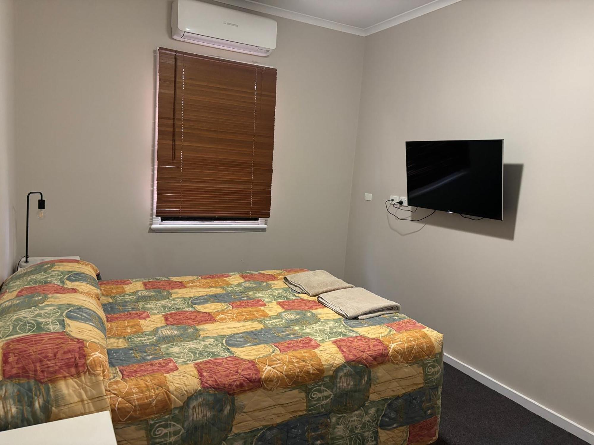Motel Tourist